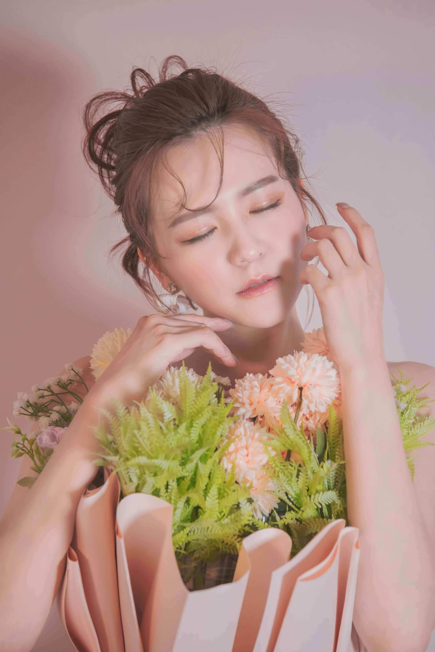 花束寫真(黑色與粉色系)的第7張圖片