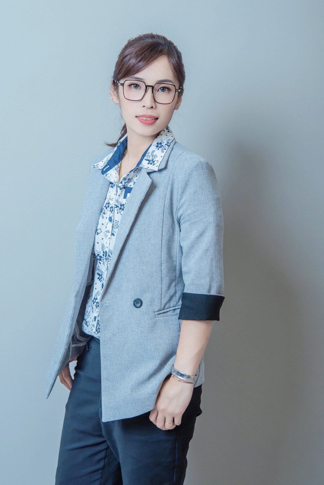 青商形象照拍攝的第3張圖片